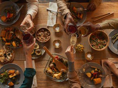 How to Throw the Ultimate Last-Minute Friendsgiving Party