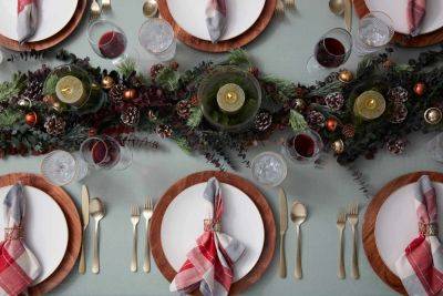 Try This Easy Napkin-Folding Hack On Your Holiday Table