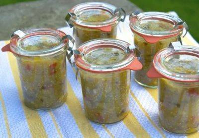 roasted tomatillo salsa (or is it more like jam?)