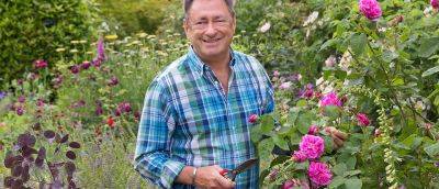 Alan Titchmarsh solves your gardening problems