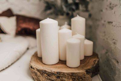 Here's How to Make Adorable Spring Napkin Print Candles