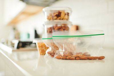 6 Uses for Ziploc Bags That Go Beyond Food Storage