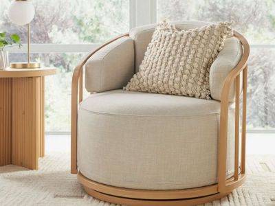 This Walmart Birdcage Swivel Chair Is a Perfect (and Perfectly Affordable) Accent Chair
