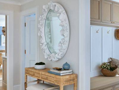 7 Entryway Mistakes Designers Want You to Avoid At All Costs