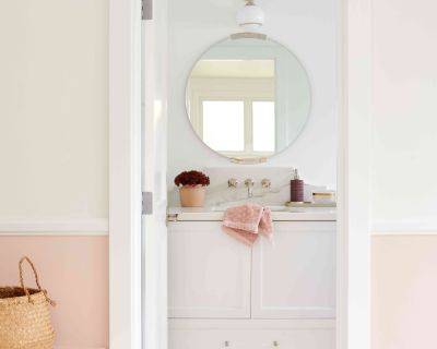 6 Small Bathroom Decorating Tips Pros Wish You Knew
